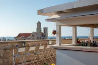 S. Martin Hotel