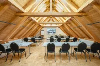 Hotel Greuterhof Islikon Отели в г. Штайн-на-Рейне