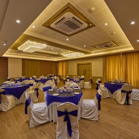 Grand Continent Hosur A Sarovar Portico Affiliate Hotel