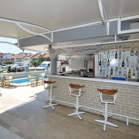 Defne & Zevkim Hotel