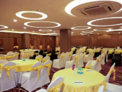 Regenta Inn Greater Noida Hotels in Greater Noida