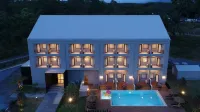 The Chill at Krabi Hotel - Pools