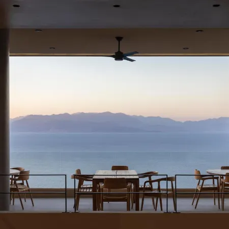 ​Le Grand Bleu Resort
