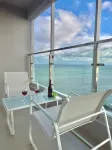 Raviens Maison de Hotel - إطلالة على البحر