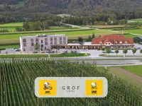 Guesthouse Grof - Parkering