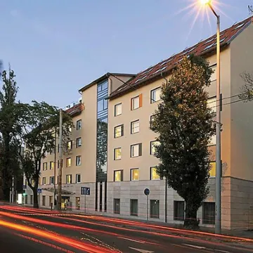 CZECH INN Hotel Ferenc Hotels near Papp Laszlo Budapest Sportarena