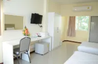 โรงแรมทิวลิปเพลส - พร้อมระเบียง