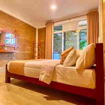 90 Degrees Ella Rooms