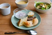 Guest House Chaconne Karuizawa - breakfast