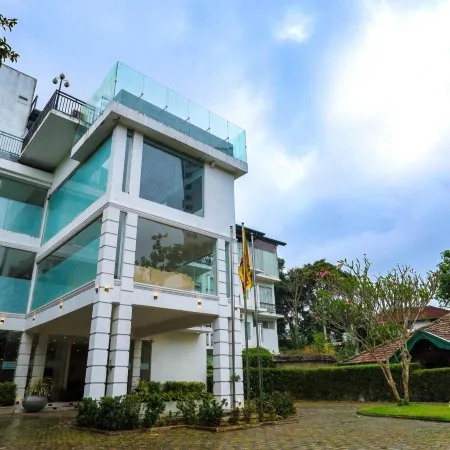 Hotel Ganthera Kandy