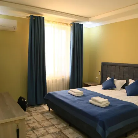 CITIZEN HOTEL