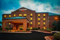 Courtyard New Bern Hotels near Small Batch