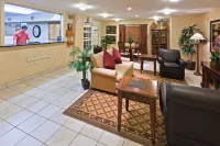 Candlewood Suites Wichita Falls @ Maurine ST. Hotels in Burkburnett