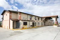 슈퍼 8 바이 윈덤 롤린스