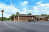 Super 8 by Wyndham Malvern Hotels in Malvern