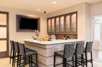 Residence Inn Green Bay Downtown - bar