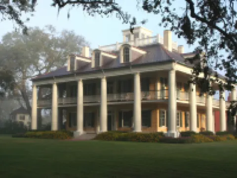 巴吞魯日南萬怡酒店 東巴吞魯日縣酒店