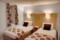 Cambridge Hotel Waterfront Hôtels à : Brighouse