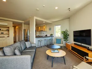 Waves by Kaikoura Holiday Home