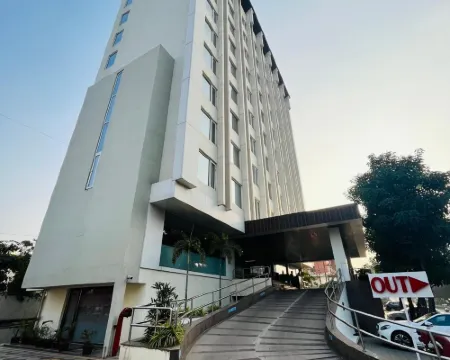 Fortune Inn Promenade, Vadodara - Member ITC Hotels' Group Hotels in Vadodara