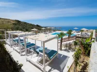 Spiros-Soula Thematic Suites