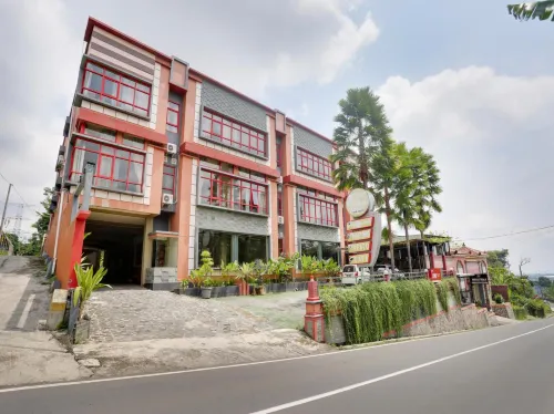 Urbanview Hotel Bergas Indah Bandungan by RedDoorz Hotels in Bergas