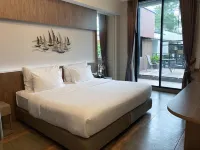 V20 Boutique Jacuzzi Hotel