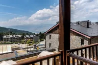 Guitart la Molina Aparthotel & Spa - Mountain view