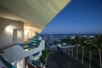 The Westmarine Waterfront Hotel - Ocean View