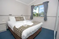 Big4 Batemans Bay at Easts Riverside Holiday Park Hotel a Batemans Bay