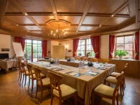 Hotel Restaurant Vinothek Lamm Hotels in Bad Herrenalb