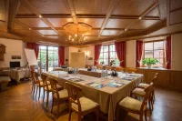 Hotel Restaurant Vinothek LAMM - Hotel LAMM KG