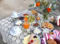 Aravanes - Bữa sáng