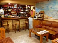 Hostal Los Corchos - Pensions