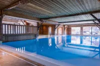 Chalet-Hôtel la Marmotte, la Tapiaz & Spa, the Originals Relais - Pools
