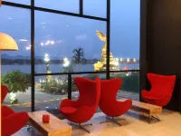 Chic-Chidkong Boutique Hotel Отели рядом с достопримечательностью «Река Меконг»