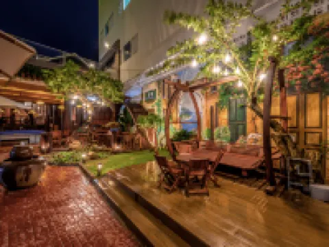 La Maison Boutique Hotel Hotels in Ghenh Rang