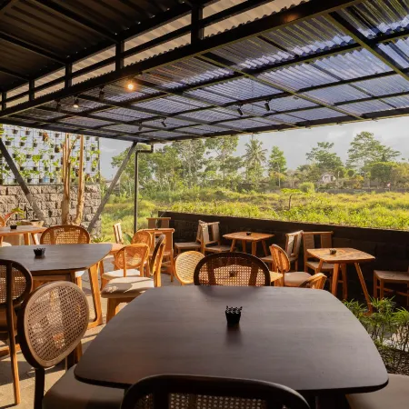 Eagle Hotel Wonosobo, Azana Hotels Collection