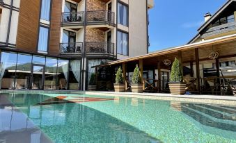 Vertex Hotel