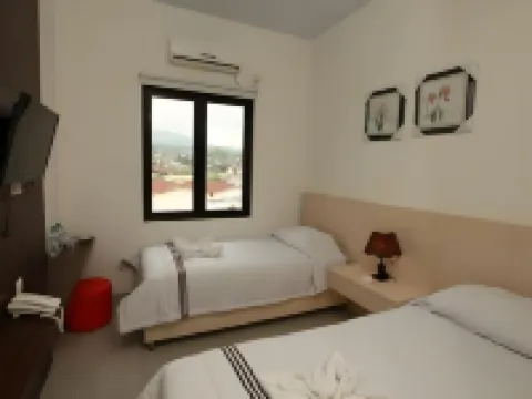 Summer Hotel Bitung Hotels in Bitung