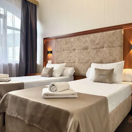 Bridge Hotel (Бридж Отель) от Травел Хотелс Антураж