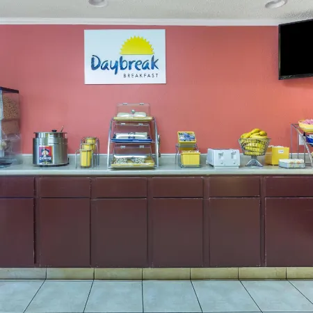 Days Inn by Wyndham Ashland