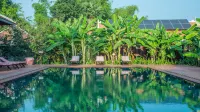Soriyabori Villas Resort - Pools