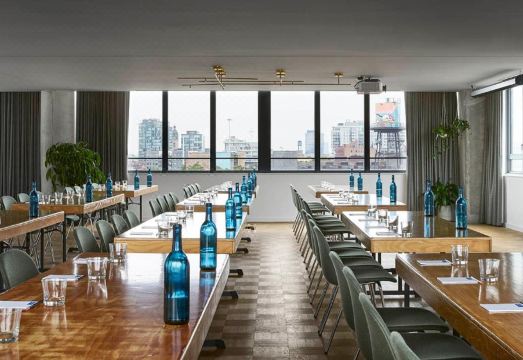 더 에밀리 호텔 이미지