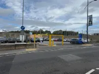 斯文登市中心智選假日飯店 - 停車場