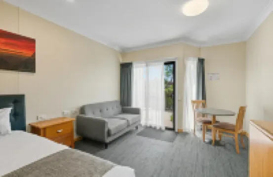 蘭奇東門汽車旅館