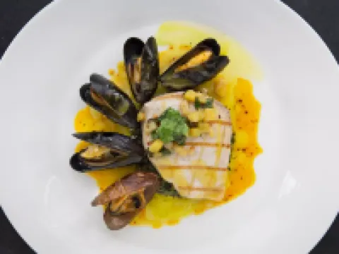 THE WAVE HOTEL CONDADO by IHG コンダドのホテル