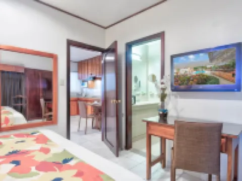 Hotel Residence Inn Suites Cristina Hotels near Consulado de la Embajada China en Costa Rica