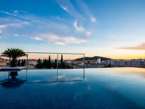Art Hotel