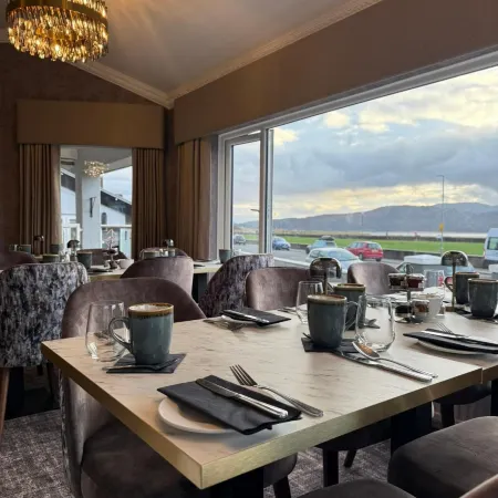 The Lilly Restaurant with Rooms